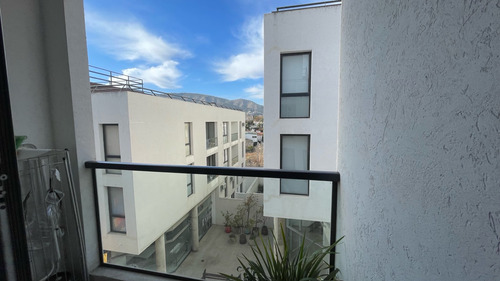 Departamento En Venta 1 Dormitorio Con Cochera Y Amenities En Paseo Quattro. Bº Centro, V. Carlos Paz