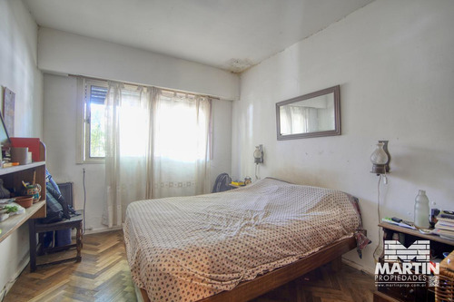 Dúplex 4 Ambientes Con Dependencia, Patio Y Terraza - Martínez