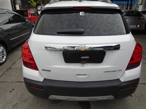 Imagem 9 de 17 de Chevrolet Tracker Ltz Ano 2015 Cor Branco 63.000km Nova