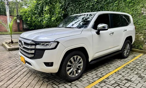 Land Cruiser 300 Vx Gasolina Blindaje 2 Plus