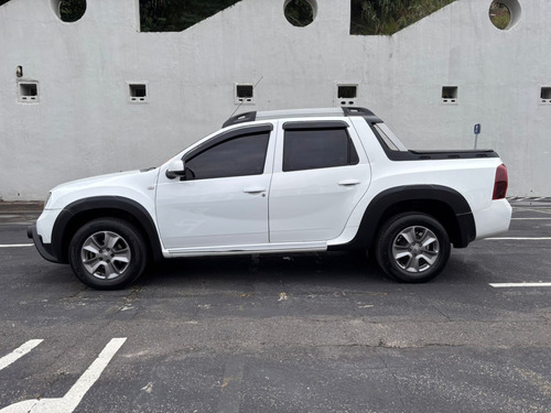Renault Duster Oroch 1.6 16V FLEX DYNAMIQUE 4P MANUAL