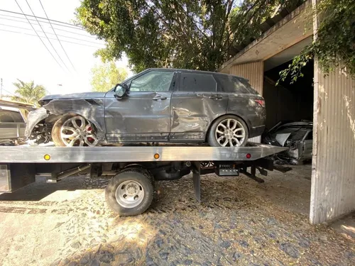 Land Rover Range Rover Sport 5.0l Supercharged At
