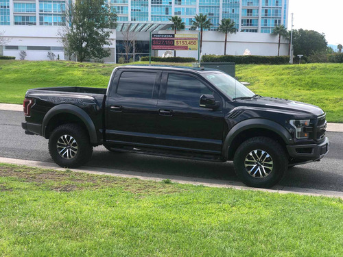 Imagen 10 de 14 de Ford Lobo Raptor 4x4