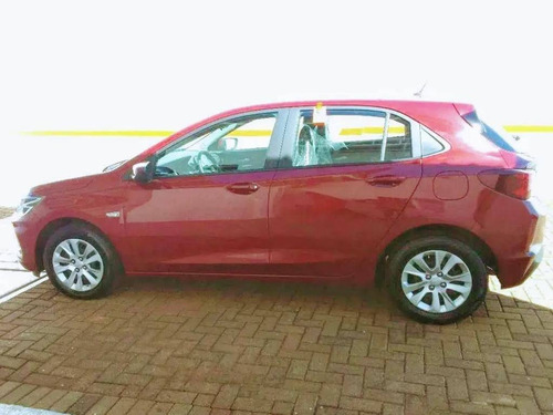 Imagem 8 de 9 de Chevrolet Onix 1.0 Flex Lt Manual