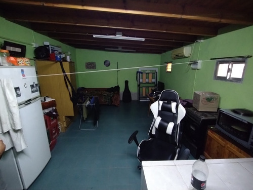 Imagen 25 de 25 de Casa De 3 Ambientes Con 2 Deptos Al Fondo