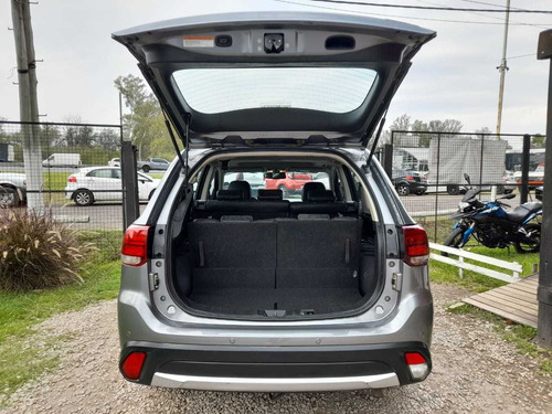 Imagen 12 de 15 de Mitsubishi Outlander 2.4 Gls 4wd L16 2016