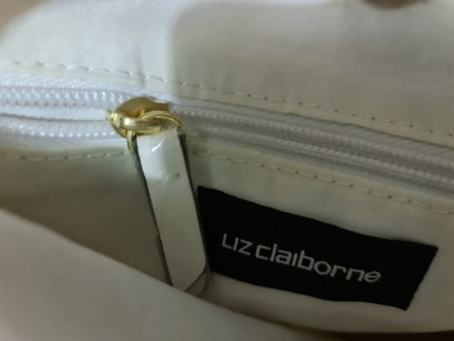Imagen 2 de 6 de Bolsa Liz Claiborne Seminueva