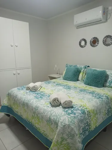 Alojamiento Turístico El Colibri Bungalows Para 4 Personas.