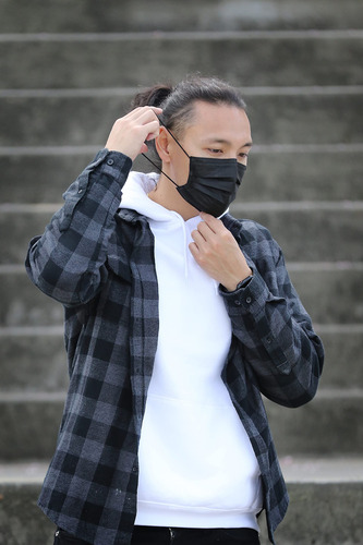 Cranberry Usa C2900k Cranberry Carbon Earloop Face Masks, At