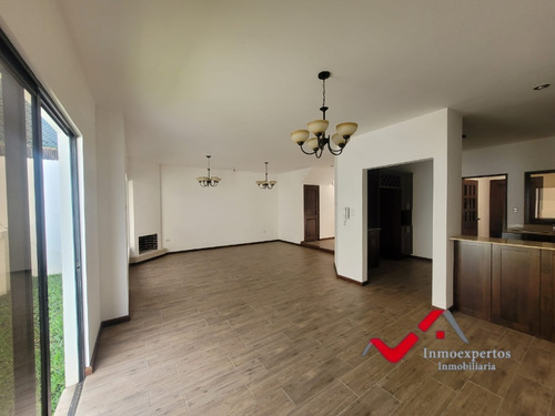 Imagen 20 de 22 de Casa Para Estrenar En Venta En El Sector B7 San Cristobal Zona 8 De Mixco