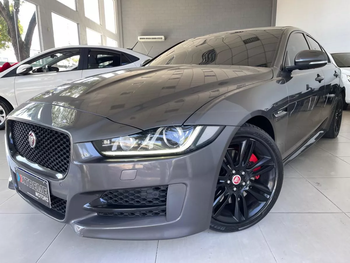 Jaguar XE 2.0 Si4 R-sport 4p