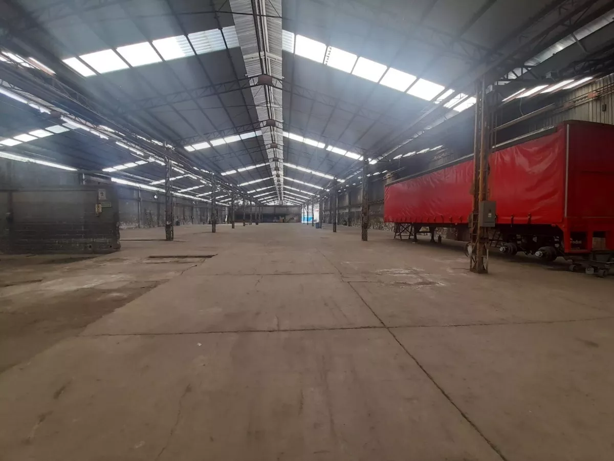 Granjas San Antonio 3700 M2, Ubicadisima Rento Excelente Bodega Con Una Ubicacion Extraordinaria. Muy Cerca Del Metro Y Metrobus. Cdercano A Importantes Avenidas Como R Churubusco, Av. Cinco, Ermita,