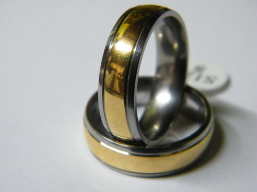 Anillo Elegante De Acero Para Bodas- Compromisos.
