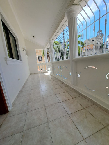 Casa En Arroyo Hondo Viejo En Venta