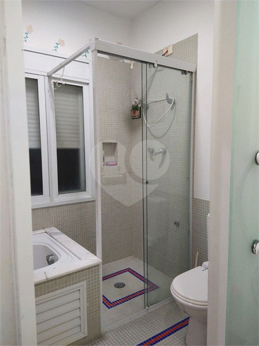 Imagem 16 de 30 de Apartamento 2 Dormitórios Vista Ao Mar A Venda No Gonzaga Em Santos-sp. - Reo598429