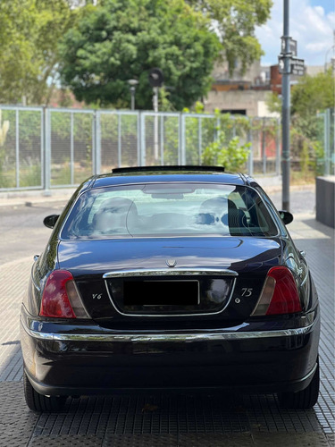 Imagen 8 de 24 de Rover 75 2002 2.5 V6 Connoisseur At