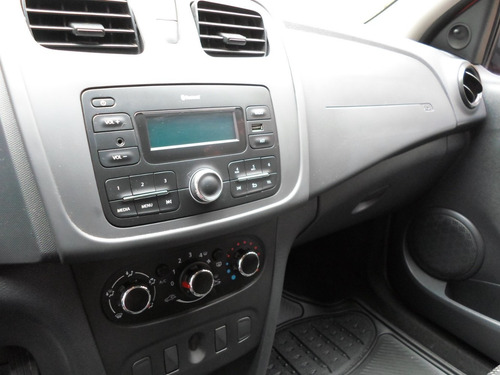 Renault Logan 1.6 Expression