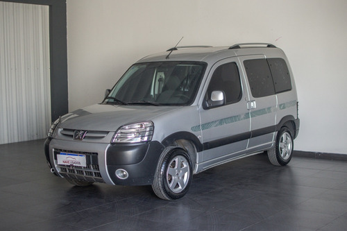 Imagen 2 de 20 de Peugeot Partner Patagónica 2017 1.6 Hdi Vtc Plus Ab939 Lum