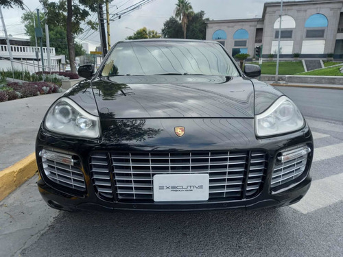 Imagen 2 de 13 de Porsche Cayenne 4.8 Turbo Tiptronic At
