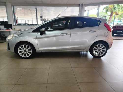 Ford Fiesta 1.6 TI-VCT FLEX TITANIUM POWERSHIFT