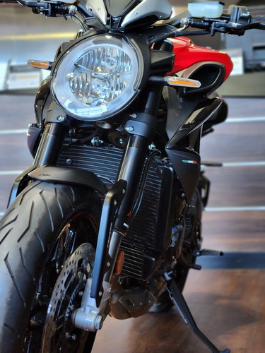 Imagen 15 de 25 de Moto Mv Agusta Dragster 800 Rosso