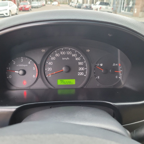Hyundai H1 2.5 Premium 1 Mt
