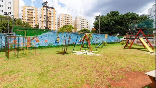 Apto 8o Andar. Manacas (limite Osasco São Paulo). 3 Dorm