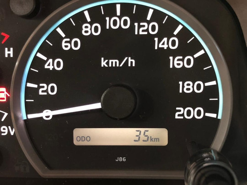 Imagen 13 de 13 de Toyota Macho Lc76 Land Cruiser 2023