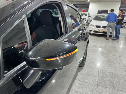 Nissan Versa 2023
