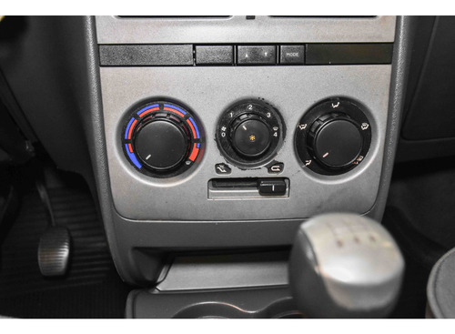 Fiat Idea 1.8 MPI ADVENTURE 8V FLEX 4P MANUAL
