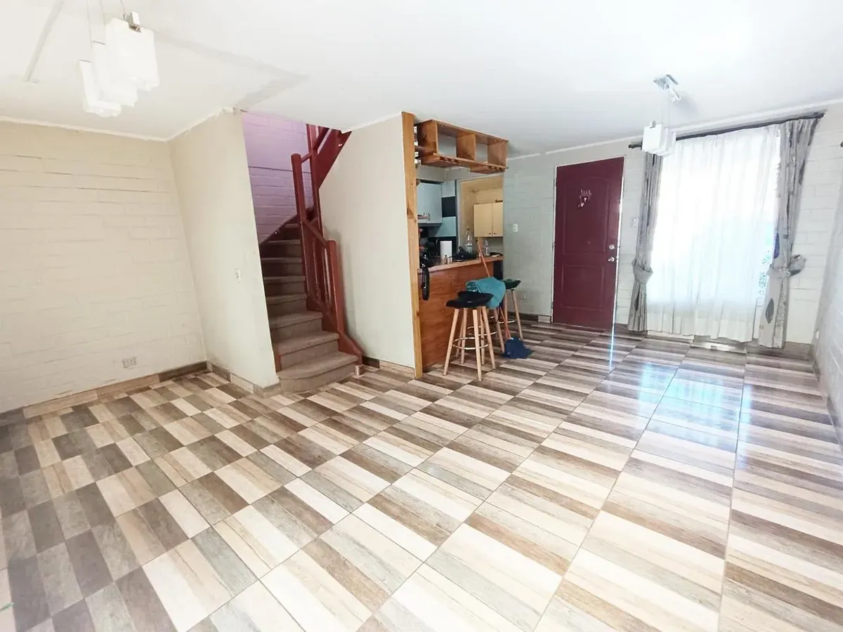 Imagen 3 de 26 de Linda Casa En Barrio Seguro 2 Pisos 4 Habitaciones Pte Alto