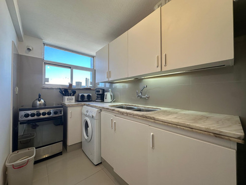 Departamento En Alquiler Y Venta, Peninsula, Punta Del Este.