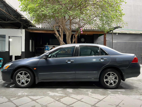 Honda Accord 3.0 V6 Ex 4p