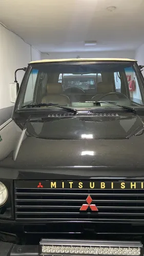 Mitsubishi Montero 2.6 L042 Lona
