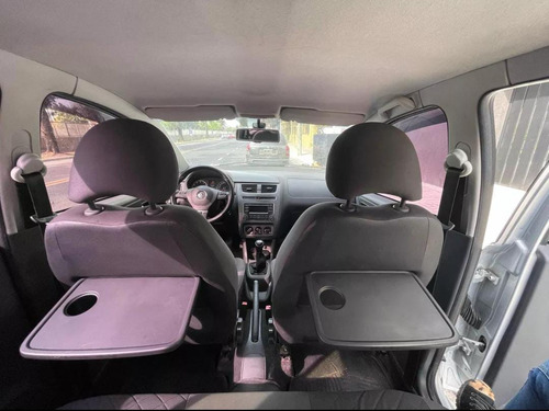 Volkswagen Suran 1.6 Highline 101cv