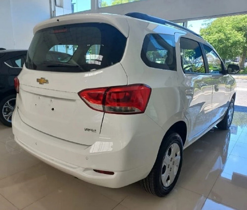 Imagen 4 de 25 de Chevrolet Spin 1.8 Nafta Lt Manual 5 Asientos 105cv 2022 Ad