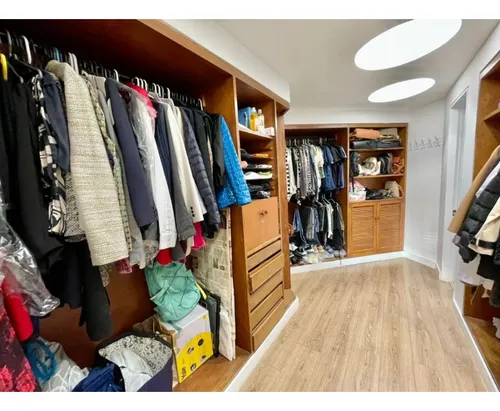 Vendo Santa Paula 200m2 3hab 4°piso Ext 2balcones Cbs 3parq