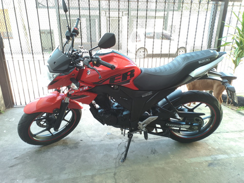 Suzuki Gixxer 150. Vendo O Permuto Auto Mayor Valor.