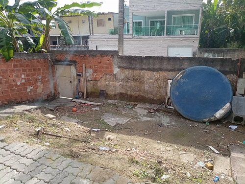 Vendo Terreno Com 360 M² Com Construção Antiga