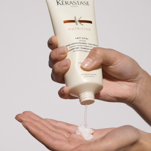 Imagen 5 de 9 de Acondicionador Kérastase Nutritive Lait Vital en tubo depresible de 200mL por 1 unidad