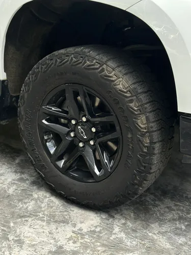 Chevrolet Silverado 5.3 Z71 4X4 At