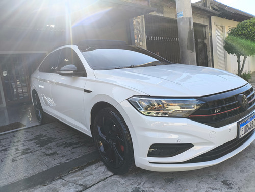 Volkswagen Jetta 1.4 R-line 250 Tsi Flex Aut. 4p