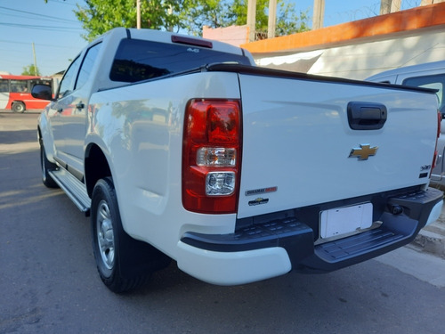 Imagen 7 de 20 de Chevrolet S10 2017 2.8 Ls Cd Tdci 200cv