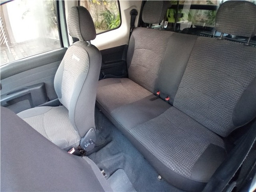 Imagem 9 de 13 de Fiat Strada 1.8 Mpi Adventure Cd 16v Flex 2p Manual