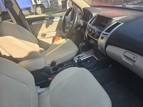 Montero Sport Color Blanco 2011 Sun&sound 4x4