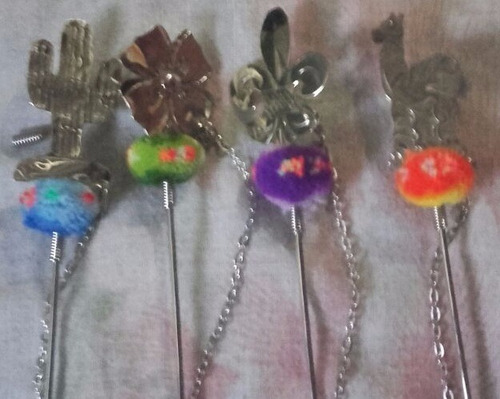 Traba Gancho Prendedor Tupo De Alpaca Y Pompon Tulma X10u