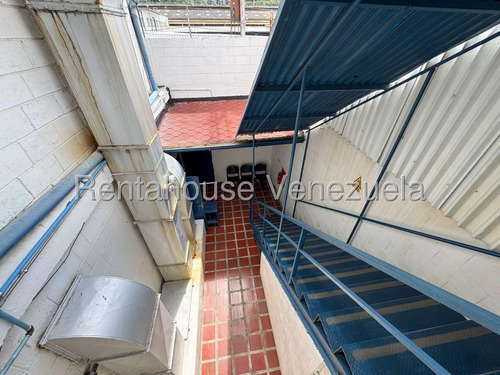 Galpón En Venta En Las Tejerias Aragua 25-9377 Irrr
