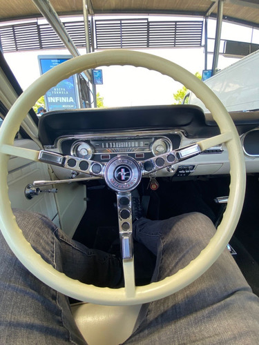 Ford Mustang Descapotable Negro Y Blanco 1965