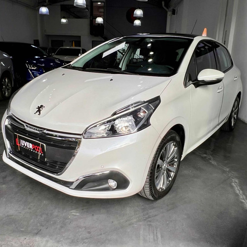 Peugeot 208 1.6 Feline Tiptronic