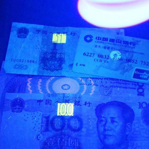 Imagen 6 de 11 de 2 X Ampolleta Ultravioleta 40w Billete Falso Insectos Fluor